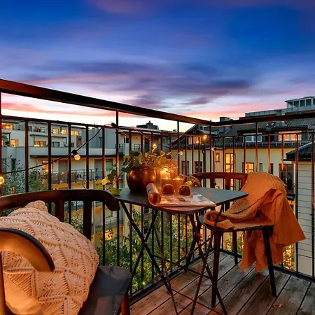 Gjestgiverier **modern ***central ***rooftop *** You'll Love It Oslo